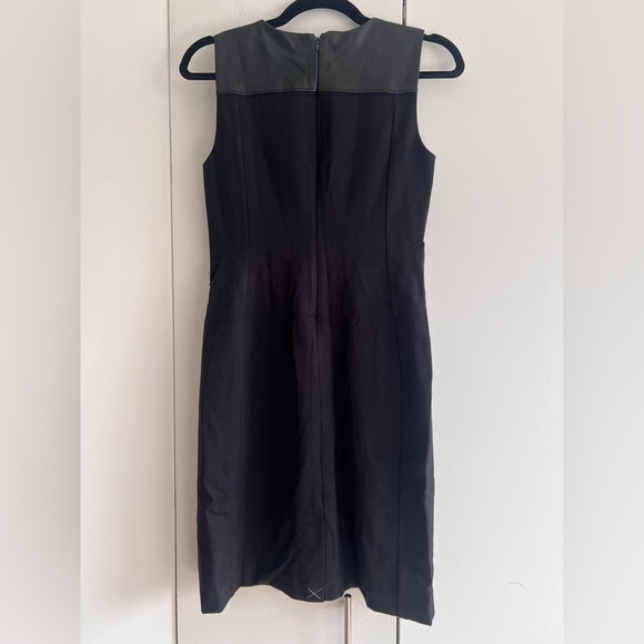 Ann Taylor NWT Black Sheath Cocktail Dress Sleeveless Crew Neck Mini - Picture 2 of 3